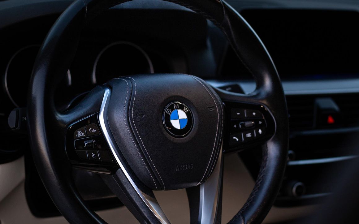 BMW 520 I - image 16