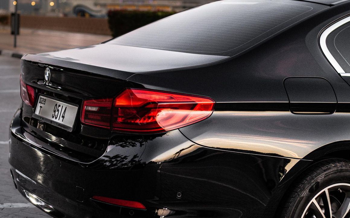 BMW 520 I - image 13