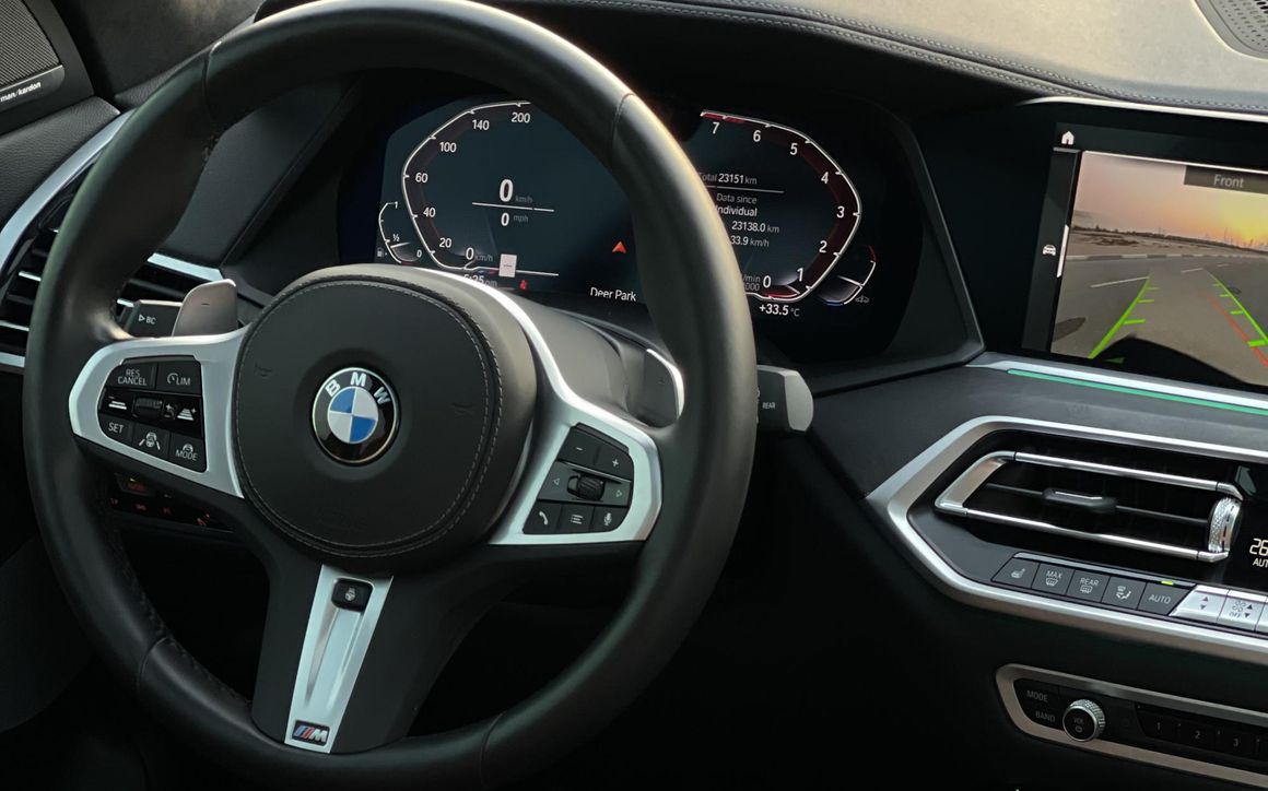 BMW X7 - image 5