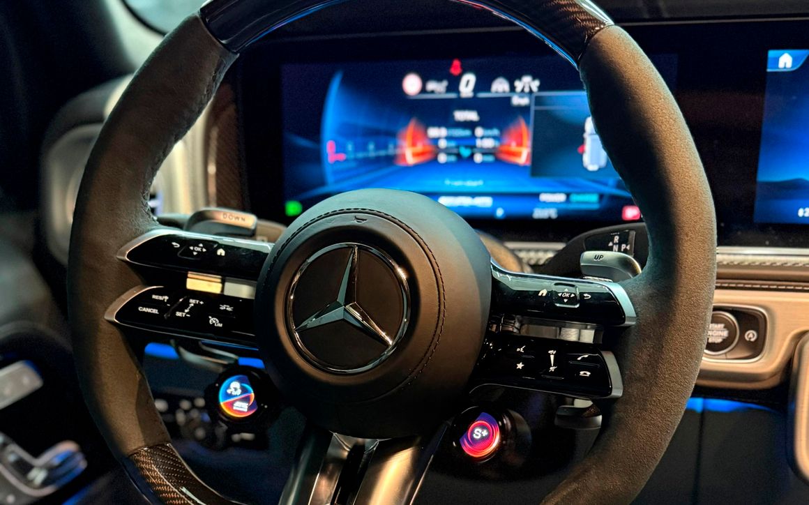 MERCEDES-BENZ G63 - image 6