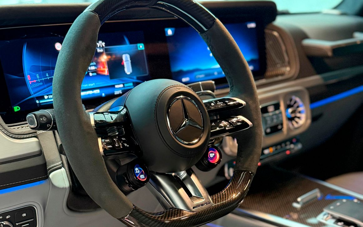 MERCEDES-BENZ G63 - image 5
