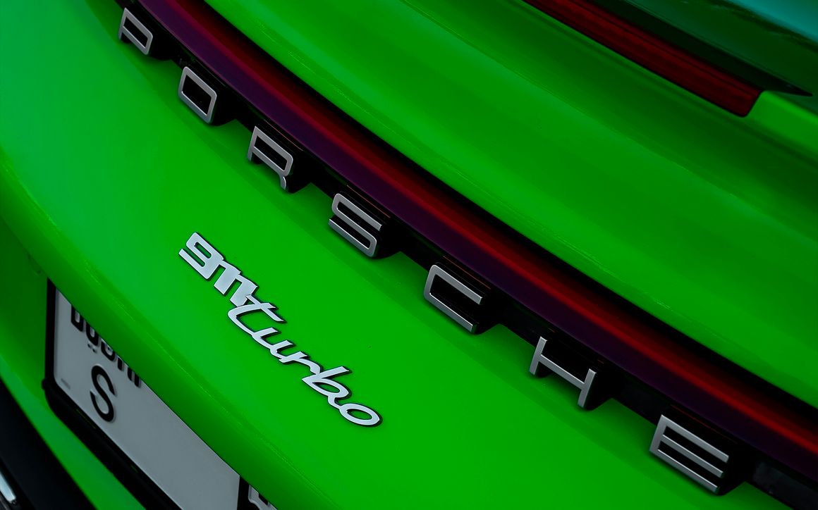 Porsche 911 Turbo - image 6