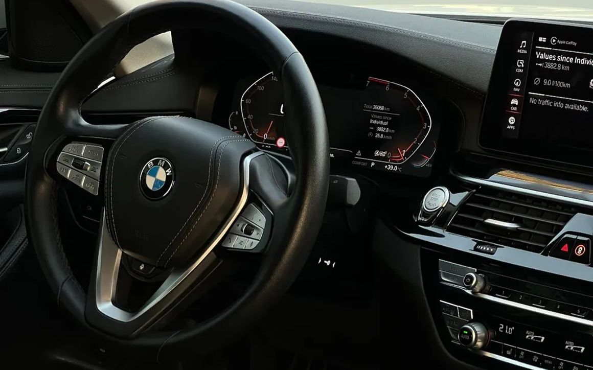 BMW 520i - image 3