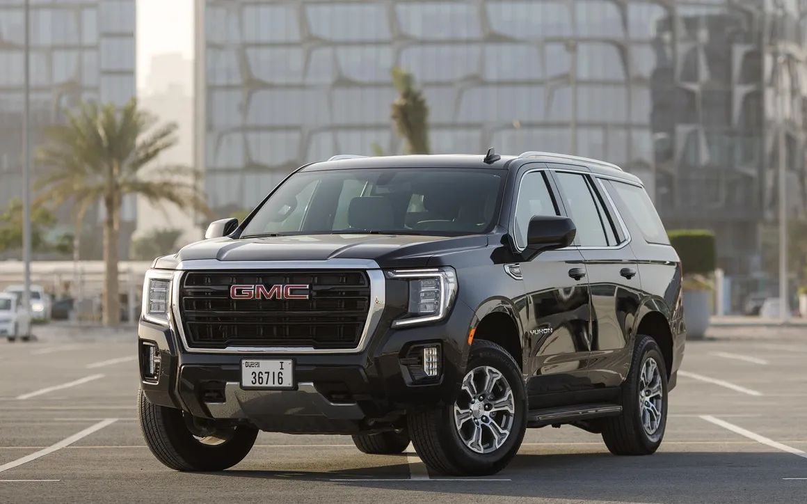 Gmc Yukon - image 1