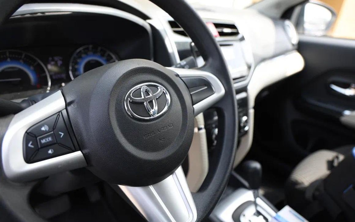 Toyota Rush - image 16