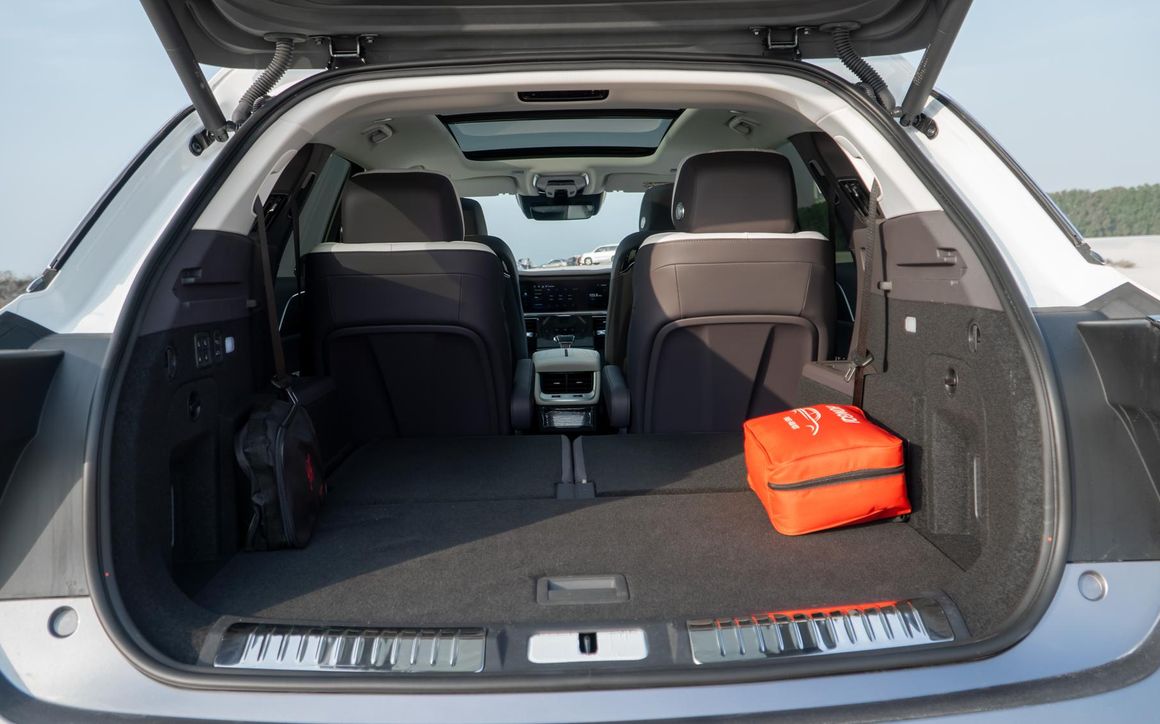 HONGQI EHS9 (EV) - image 9