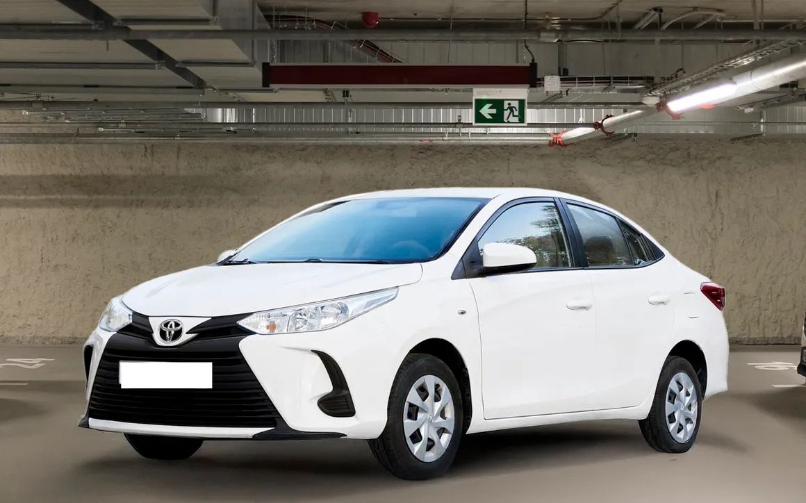 Toyota Yaris 1.5L - image 1