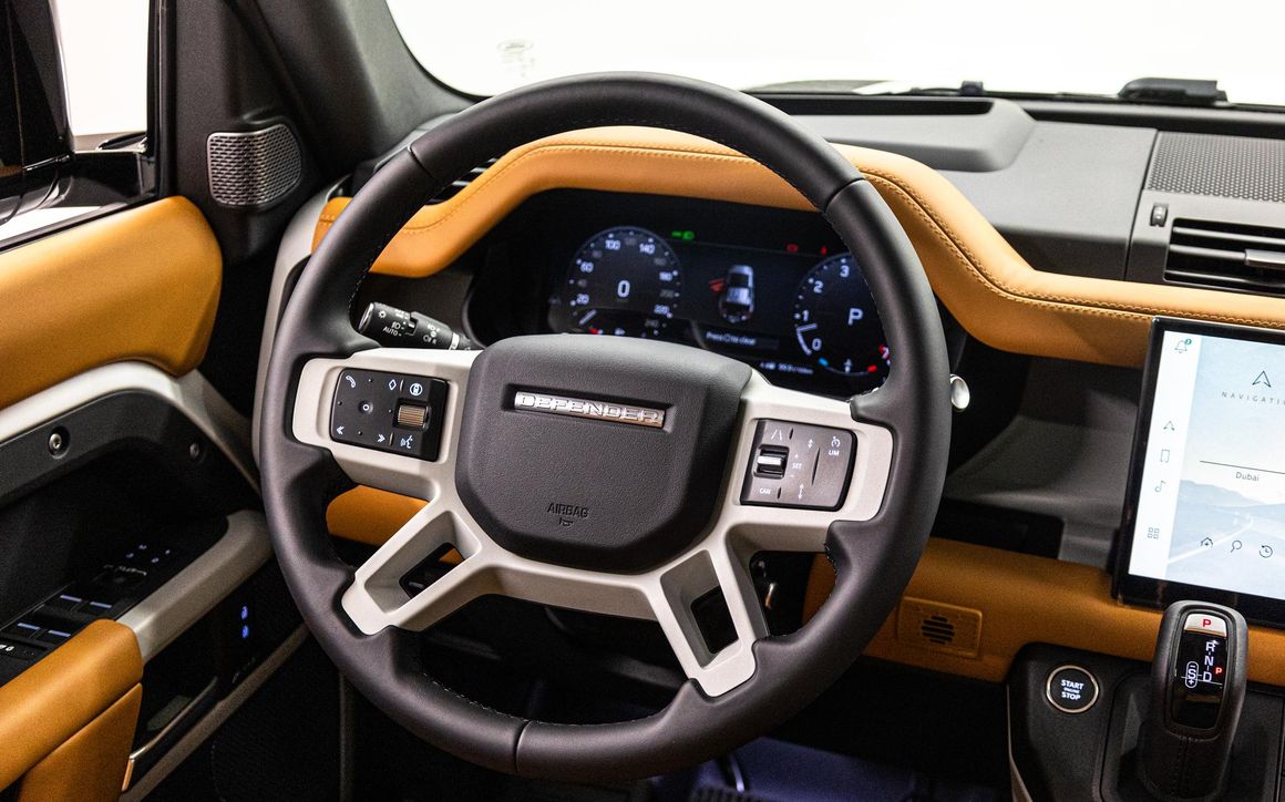Land Rover Defender V6 110 - image 12