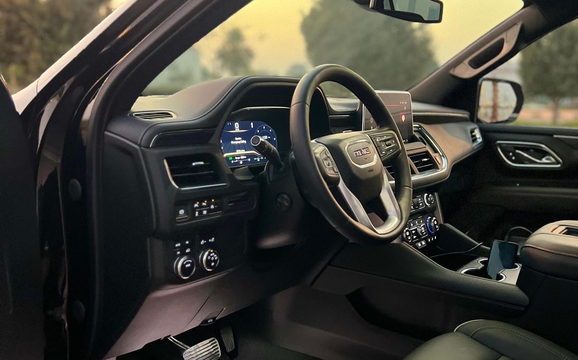 GMC YUKON - image 9