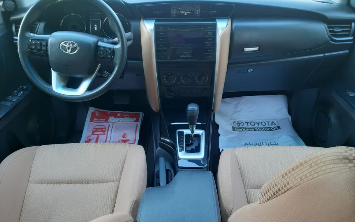 TOYOTA FORTUNER - image 6