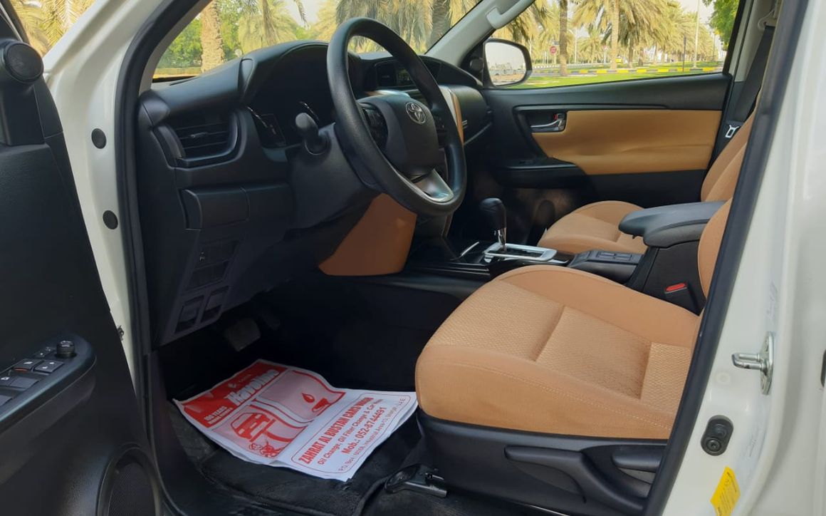 TOYOTA FORTUNER - image 7