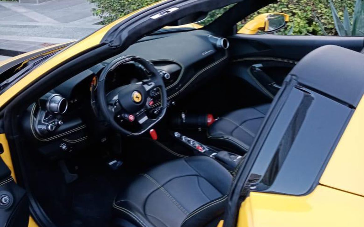FERRARI F8 TRIBUTO - image 6
