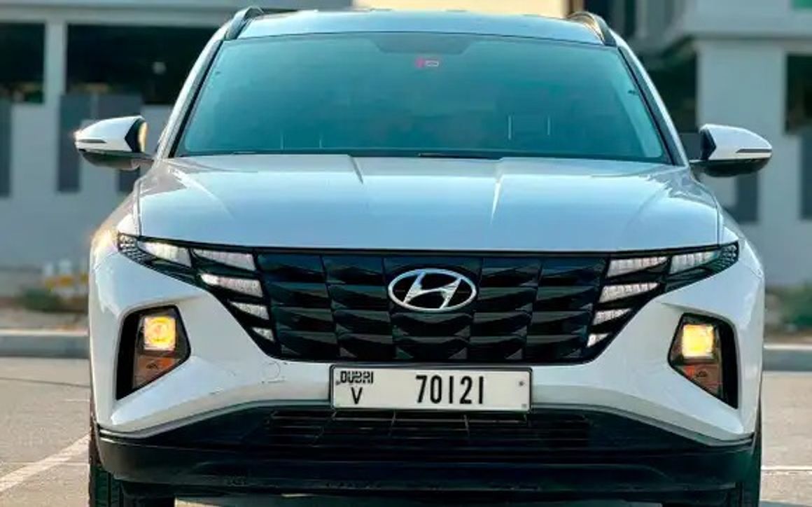 HYUNDAI TUCSON - image 3