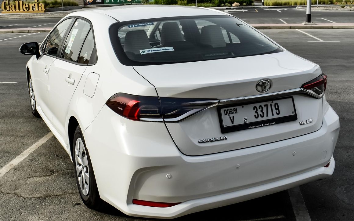 Toyota Corolla - image 4