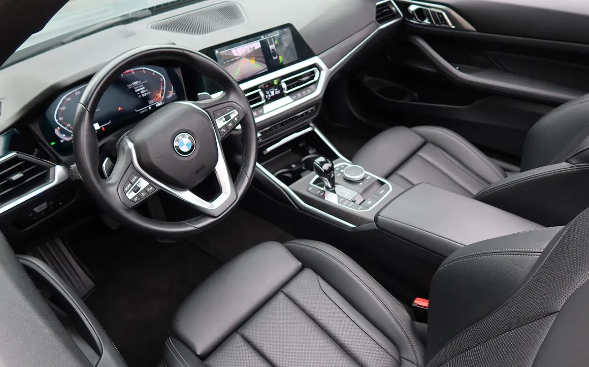 BMW 430i Convertible - image 12