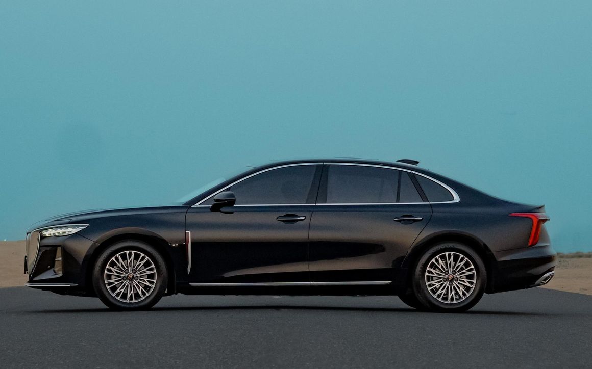 Hongqi Ousado H5 - image 2