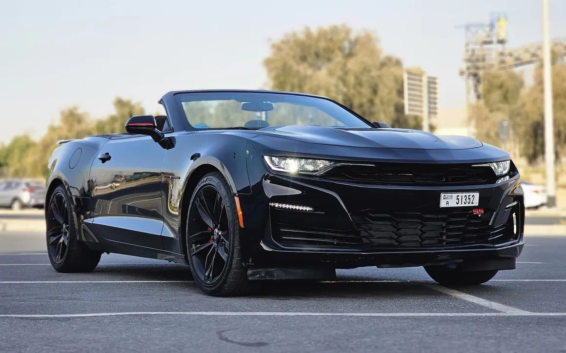 Chevrolet Camaro - image 1