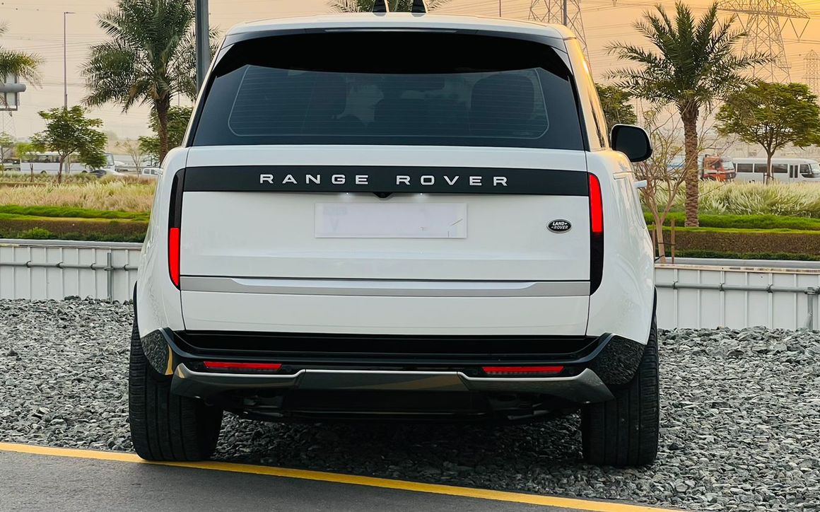 Land Rover Range Rover - image 7