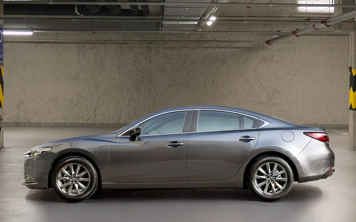 Mazda 6 2.5L PURE - image 2