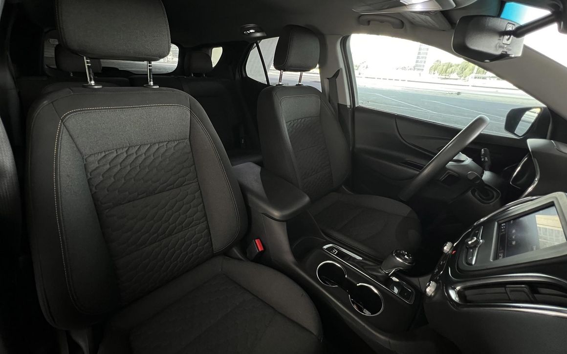 Chevrolet Equinox - image 11