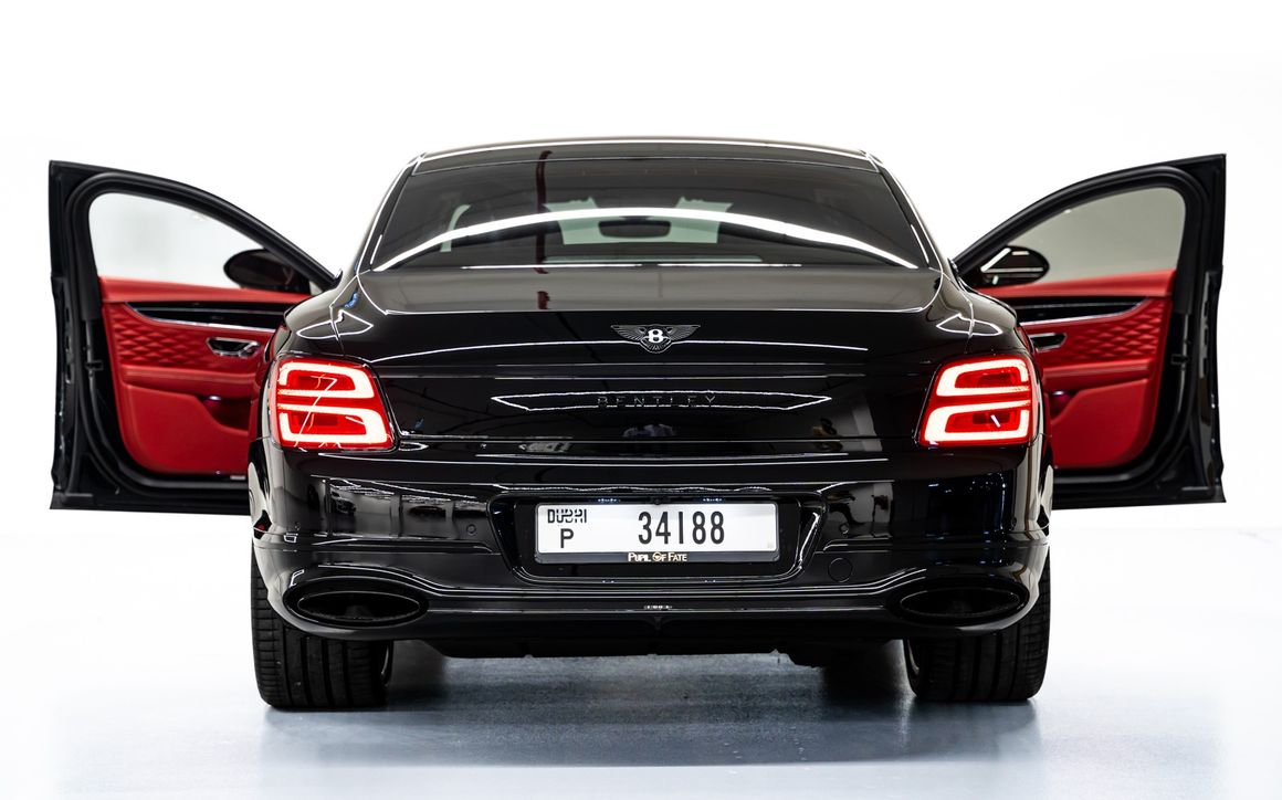 Bentley Flying Spur - image 6