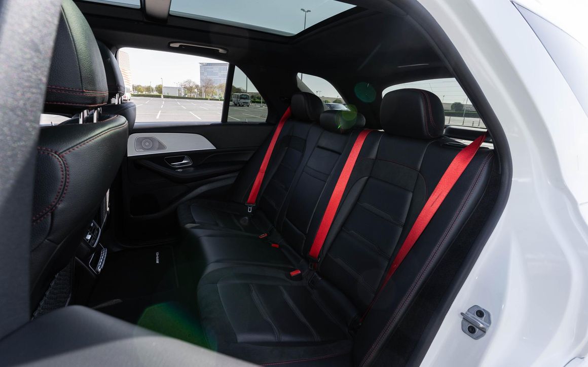 Mercedes Benz GLE53 - image 13