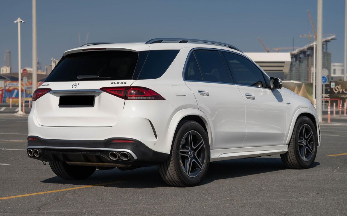 Mercedes Benz GLE53 - image 7