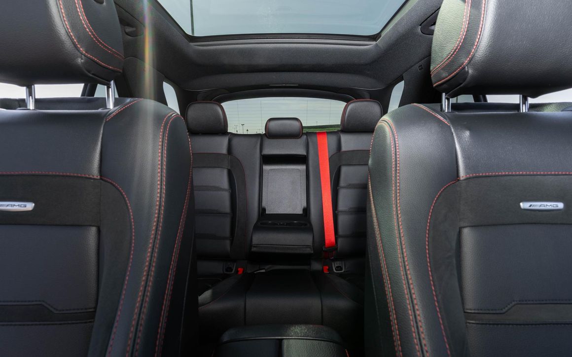 Mercedes Benz GLE53 - image 15