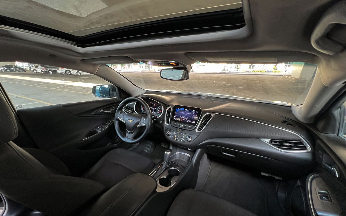 Chevrolet Malibu - image 9