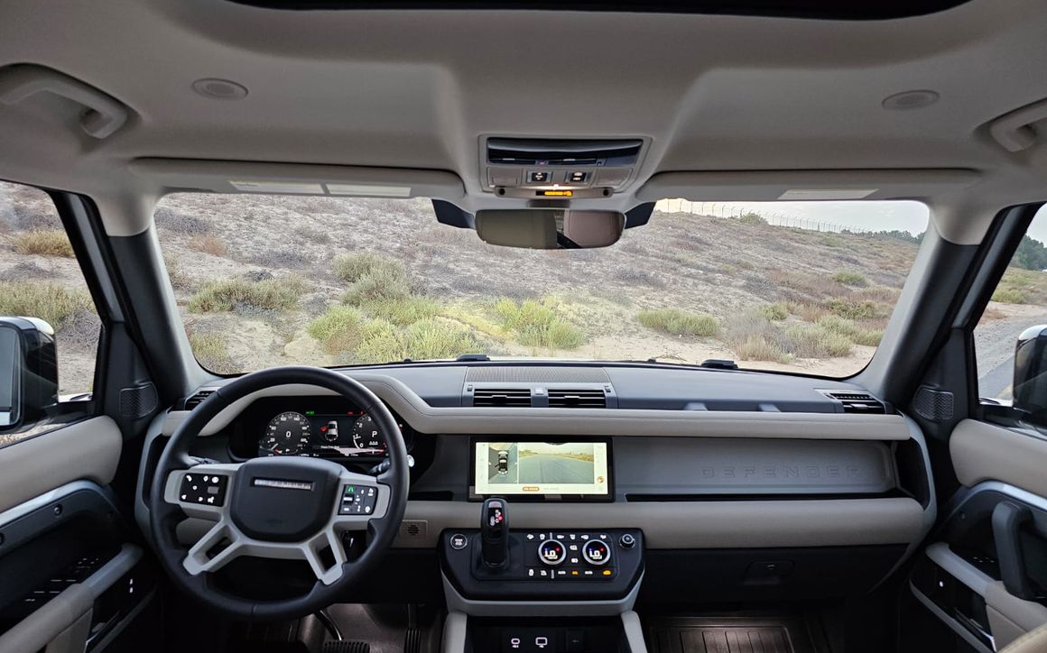 Land Rover Defender v4 - image 8