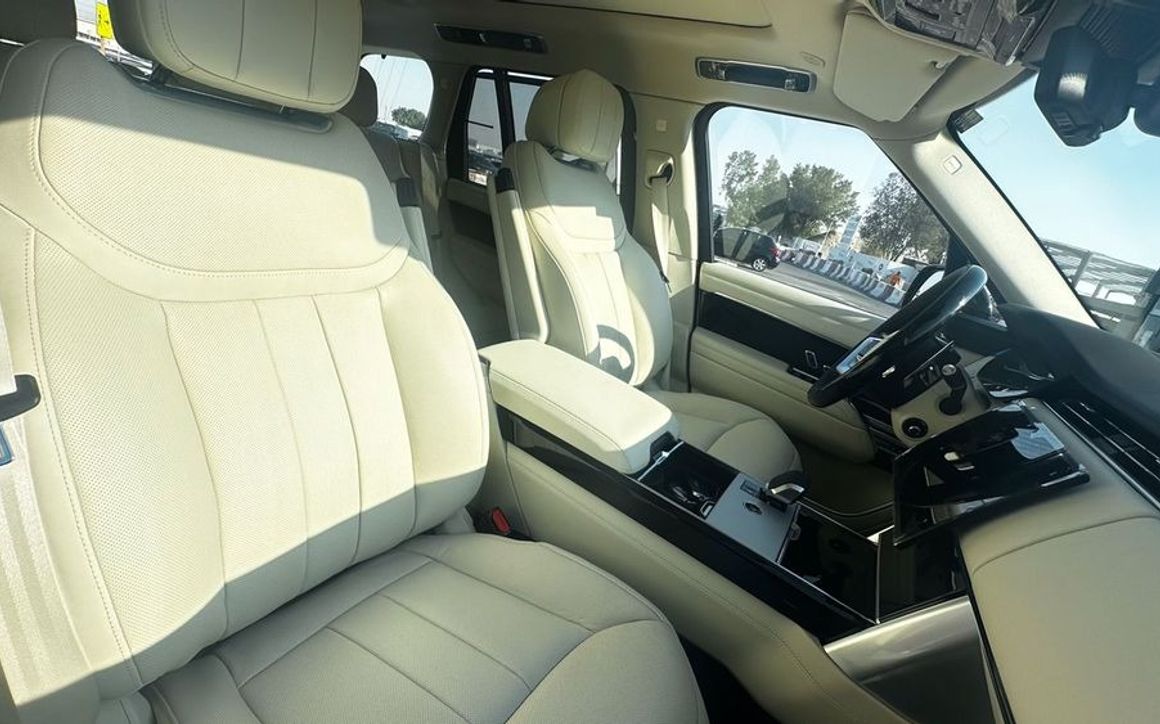 RANGE ROVER HSE - image 5