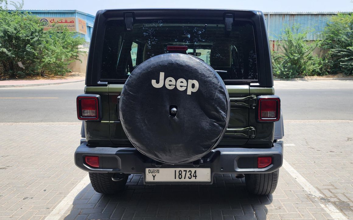 Jeep Wrangler - image 5