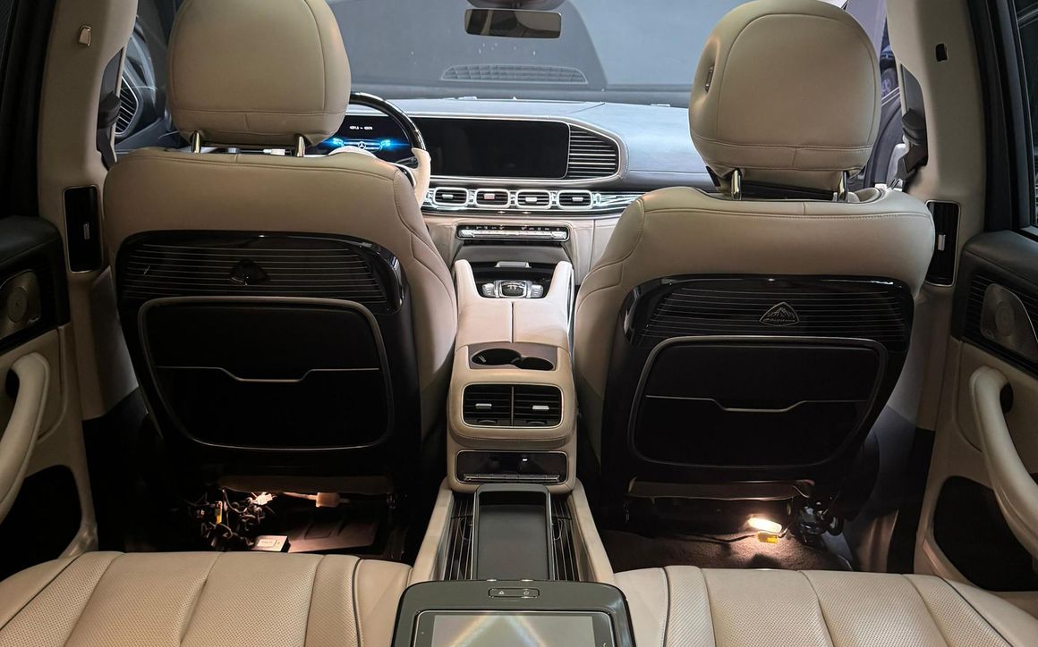 MERCEDES GLS MAYBACH - image 8