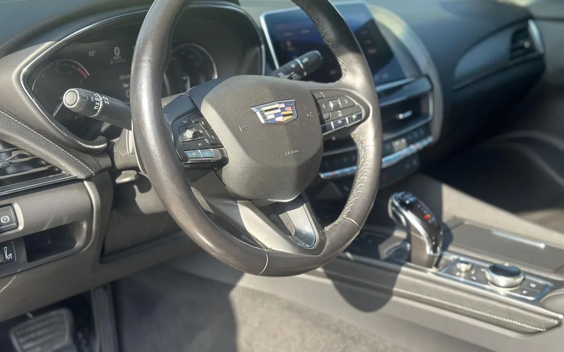 Cadillac CT5 - image 12