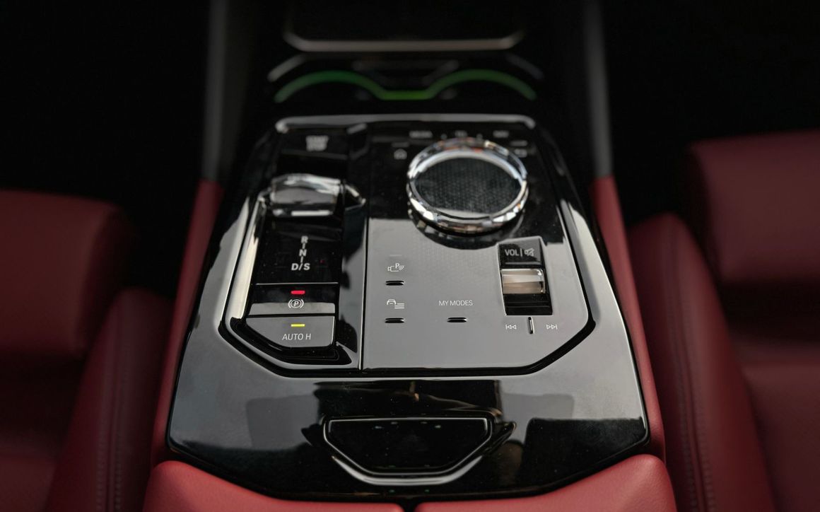 BMW 520 2025 - image 10