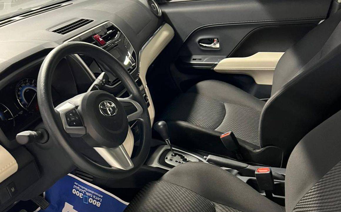 TOYOTA RUSH - image 4