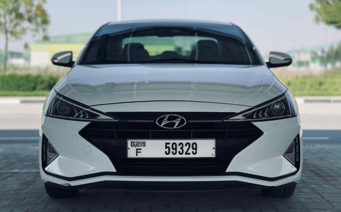 HYUNDAI AVANTY - image 2
