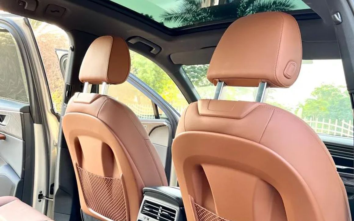 AUDI Q7 - image 9