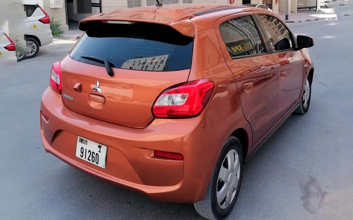 MITSUBISHI MIRAGE - image 4