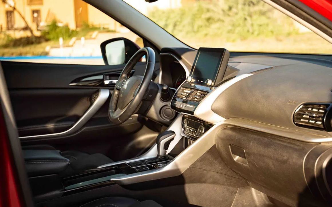 MITSUBISHI ECLIPSE - image 11