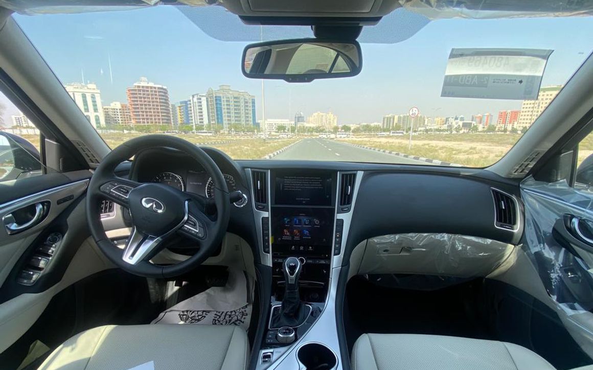 Infiniti Q50 - image 6