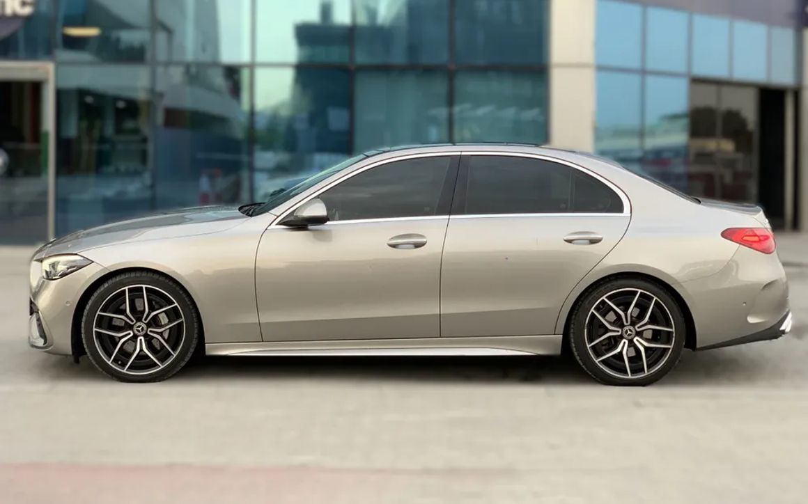 MERCEDES C200 - image 2