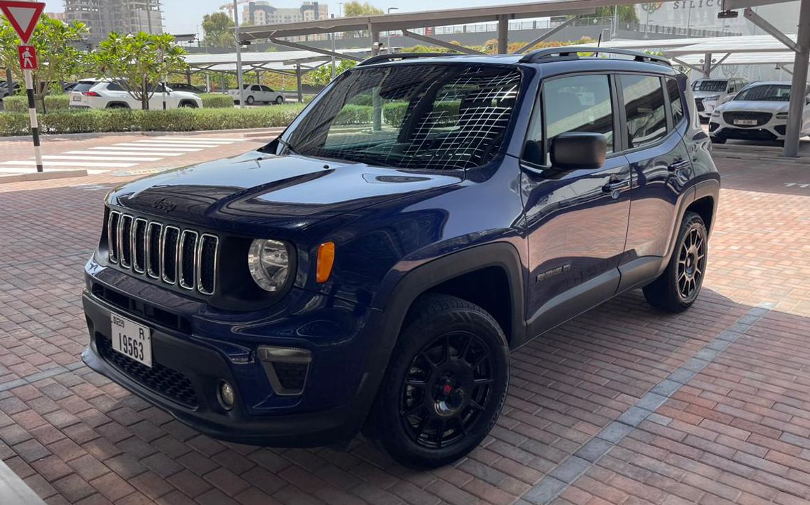 Jeep Renegade - image 9