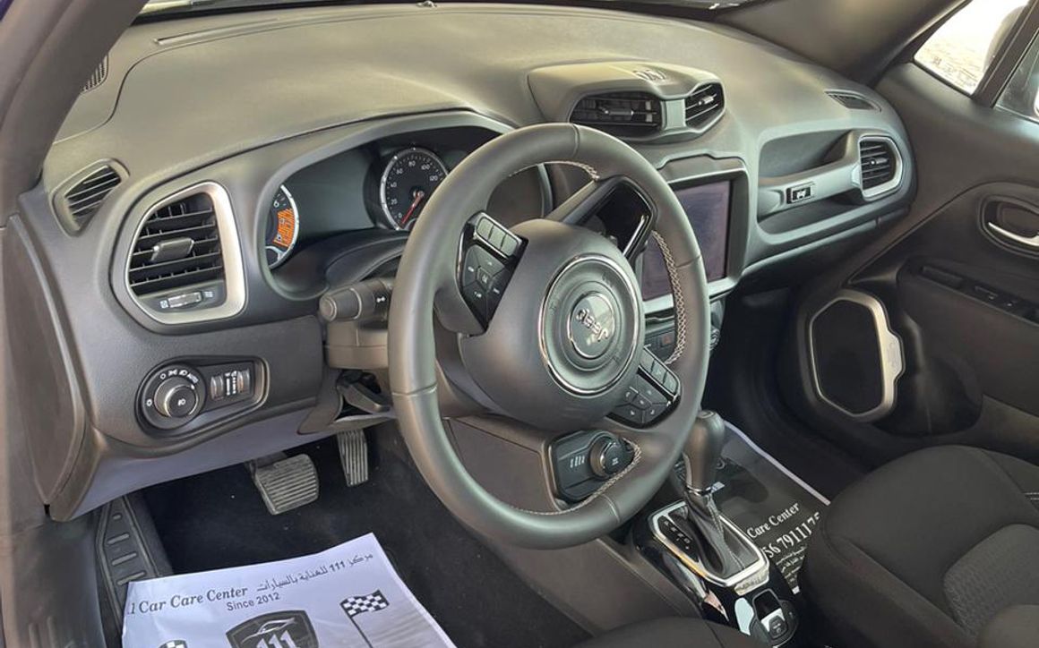 Jeep Renegade - image 14