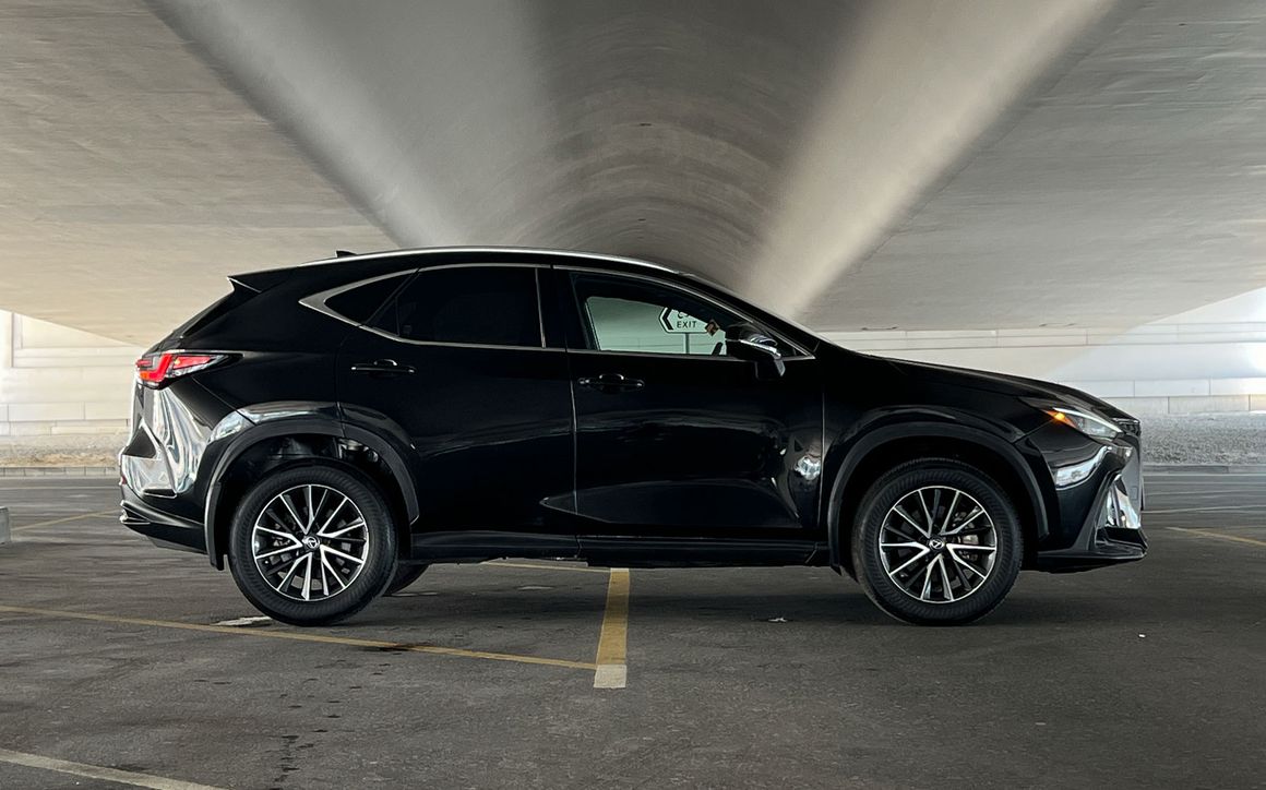Lexus NX 250 - image 5