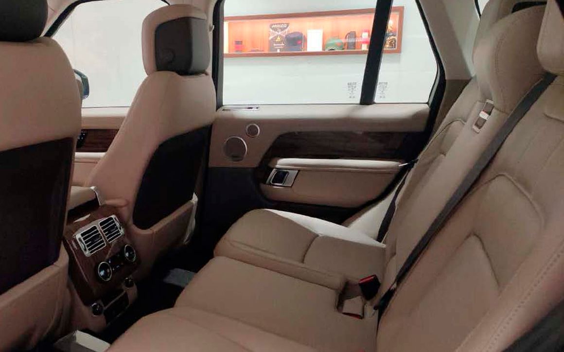 RANGE ROVER HSE 2021 - image 6