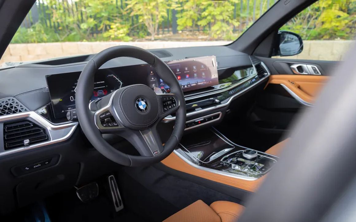 BMW X5 - image 6