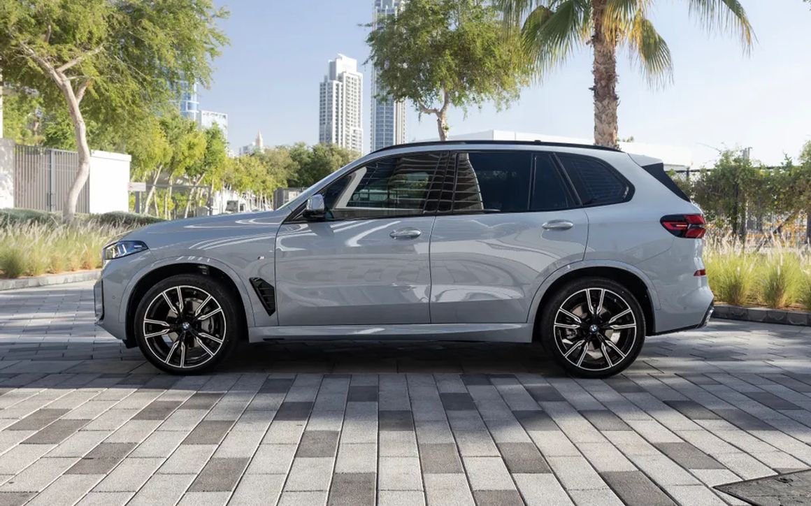 BMW X5 - image 2