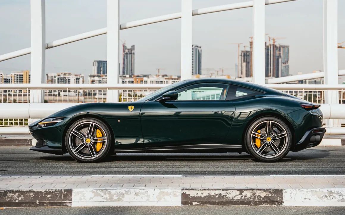 Ferrari ROMA - image 3