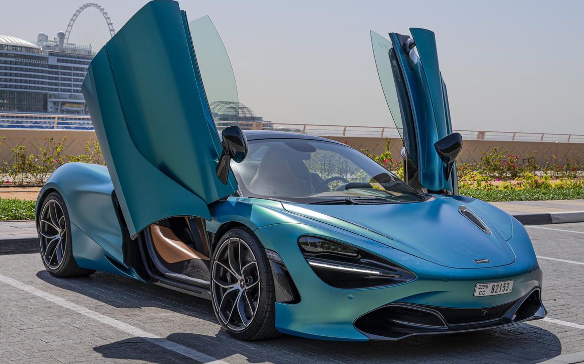 McLaren 720S - image 13
